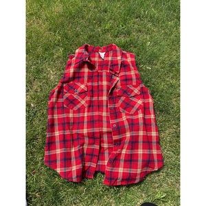 Forever 21 cute no sleeves shirt